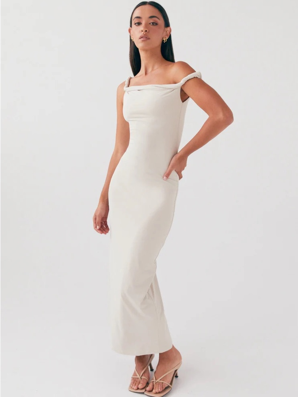 NWT Peppermayo Sz 18 Arabella Cream Twist Shoulder Sleek Maxi Wedding Dress